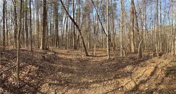 $199,900 | 6799 Bronco Lane, Summerfield, NC 27358
