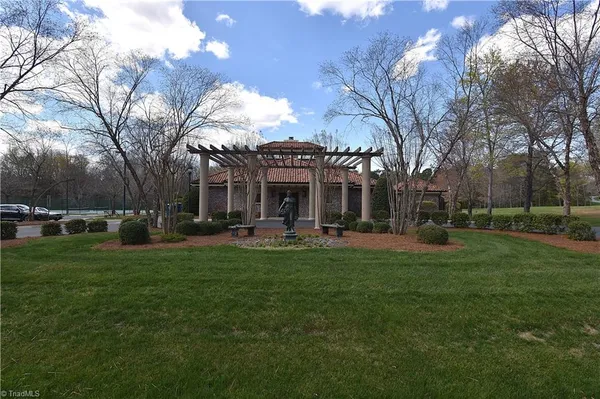 $199,900 | 6799 Bronco Lane, Summerfield, NC 27358