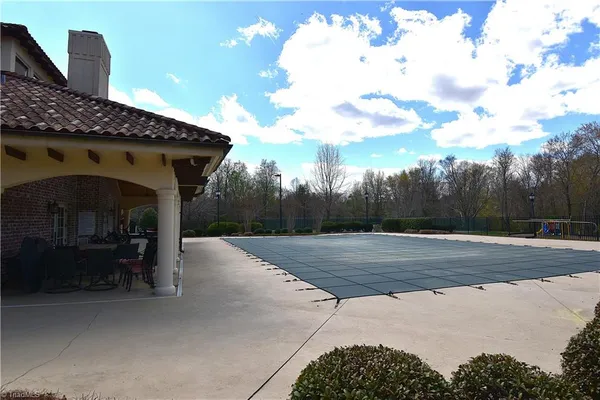 $199,900 | 6799 Bronco Lane, Summerfield, NC 27358