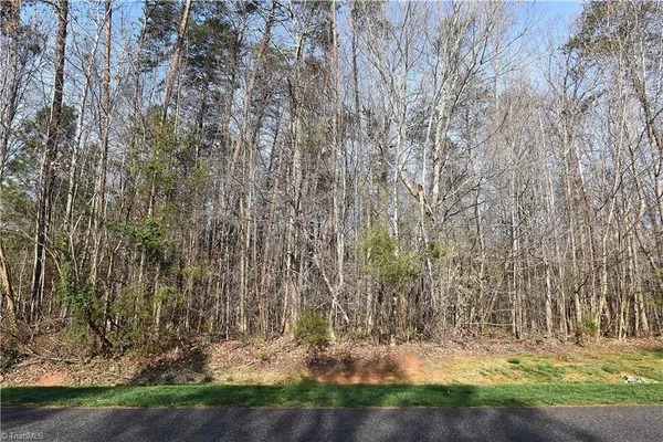 $199,900 | 6799 Bronco Lane, Summerfield, NC 27358