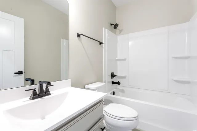 $1,950 | 303 Golan Circle, Unit E, Myrtle Beach, SC 29579