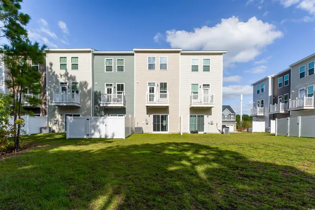 $1,950 | 303 Golan Circle, Unit E, Myrtle Beach, SC 29579