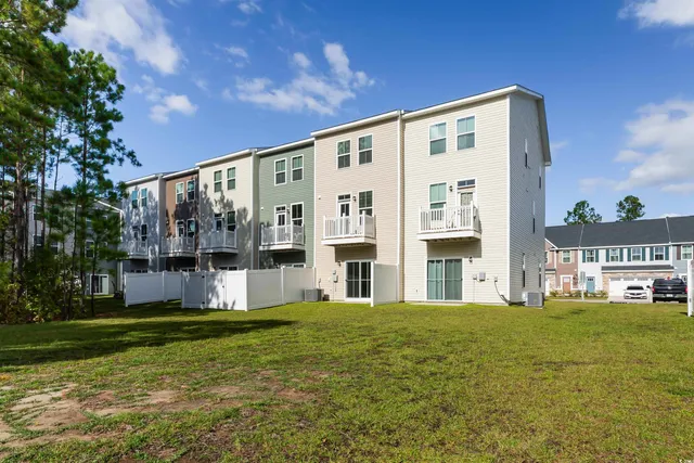 $1,950 | 303 Golan Circle, Unit E, Myrtle Beach, SC 29579