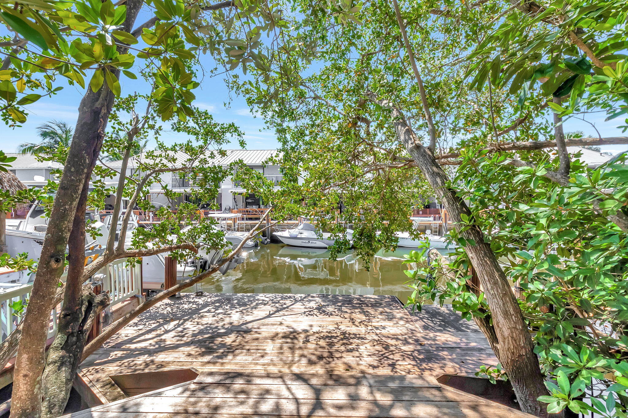 626 Mariners Way Boynton Beach, FL 33435 - Photo 3 of 47 49-web-or-mls-DSC_0465