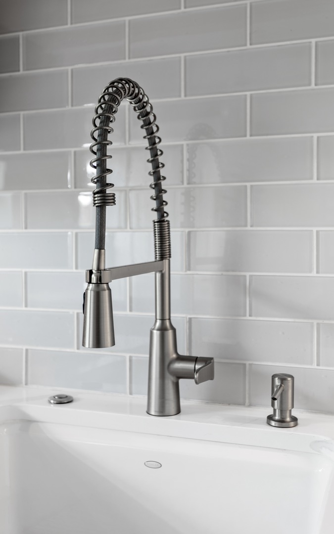 1214 West Webster Avenue, Unit 2E Chicago, IL 60614 - Photo 11 of 23 a close view of sink