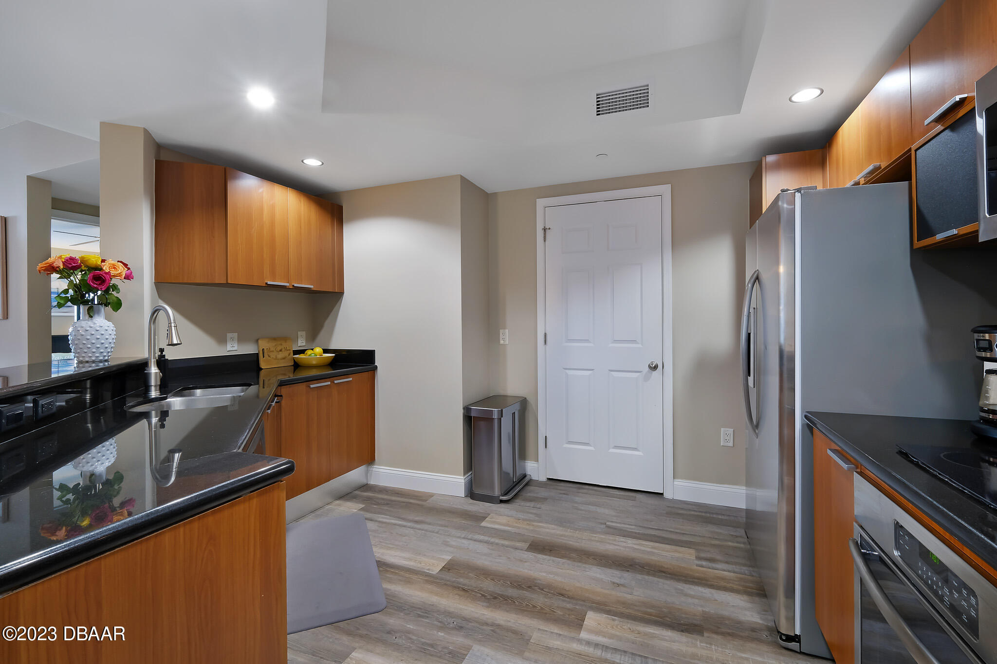 241 Riverside Drive, Unit 208 Daytona Beach, FL 32117 - Photo 11 of 33 kitch