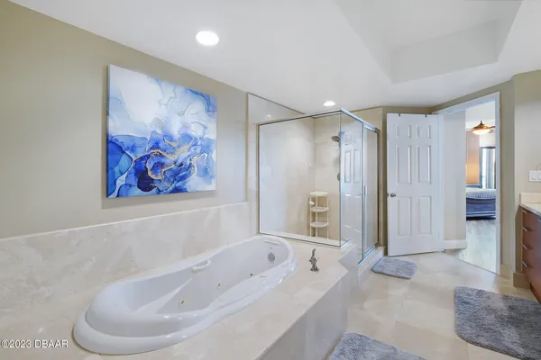 $2,800 | 241 Riverside Drive, Unit 208, Daytona Beach, FL 32117