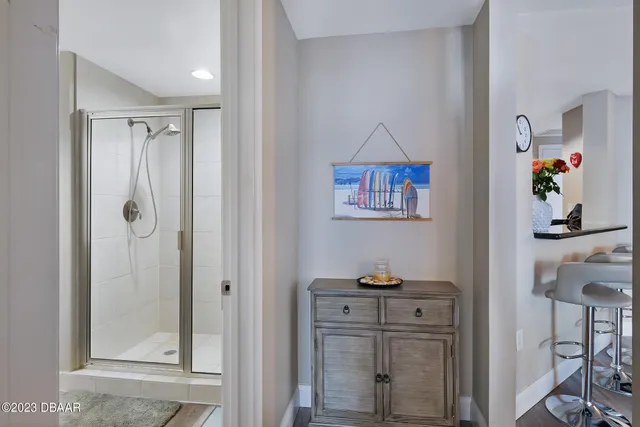 $2,800 | 241 Riverside Drive, Unit 208, Daytona Beach, FL 32117