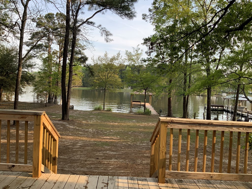 1815 Clubhouse Road Summerton, SC 29148 - Photo 8 of 27 Gallery Image 8