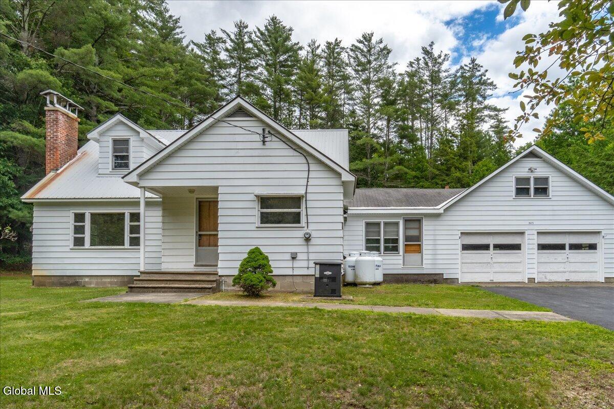 583 North Creek Road Greenfield, NY 12833 - Photo 2 of 67 59-583 N Creek Rd-19