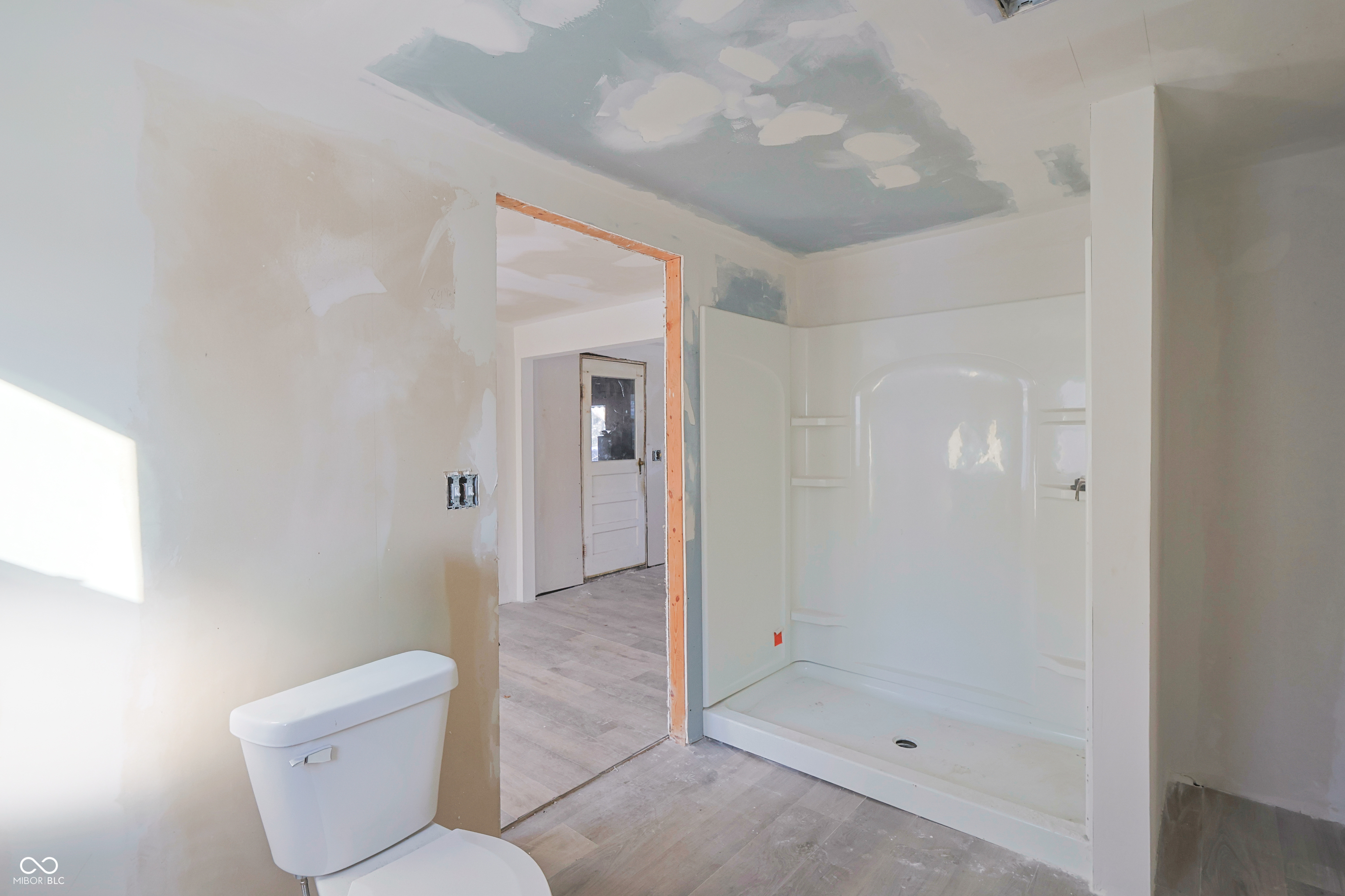 4986 Adkins Street Columbus, IN 47201 - Photo 5 of 9