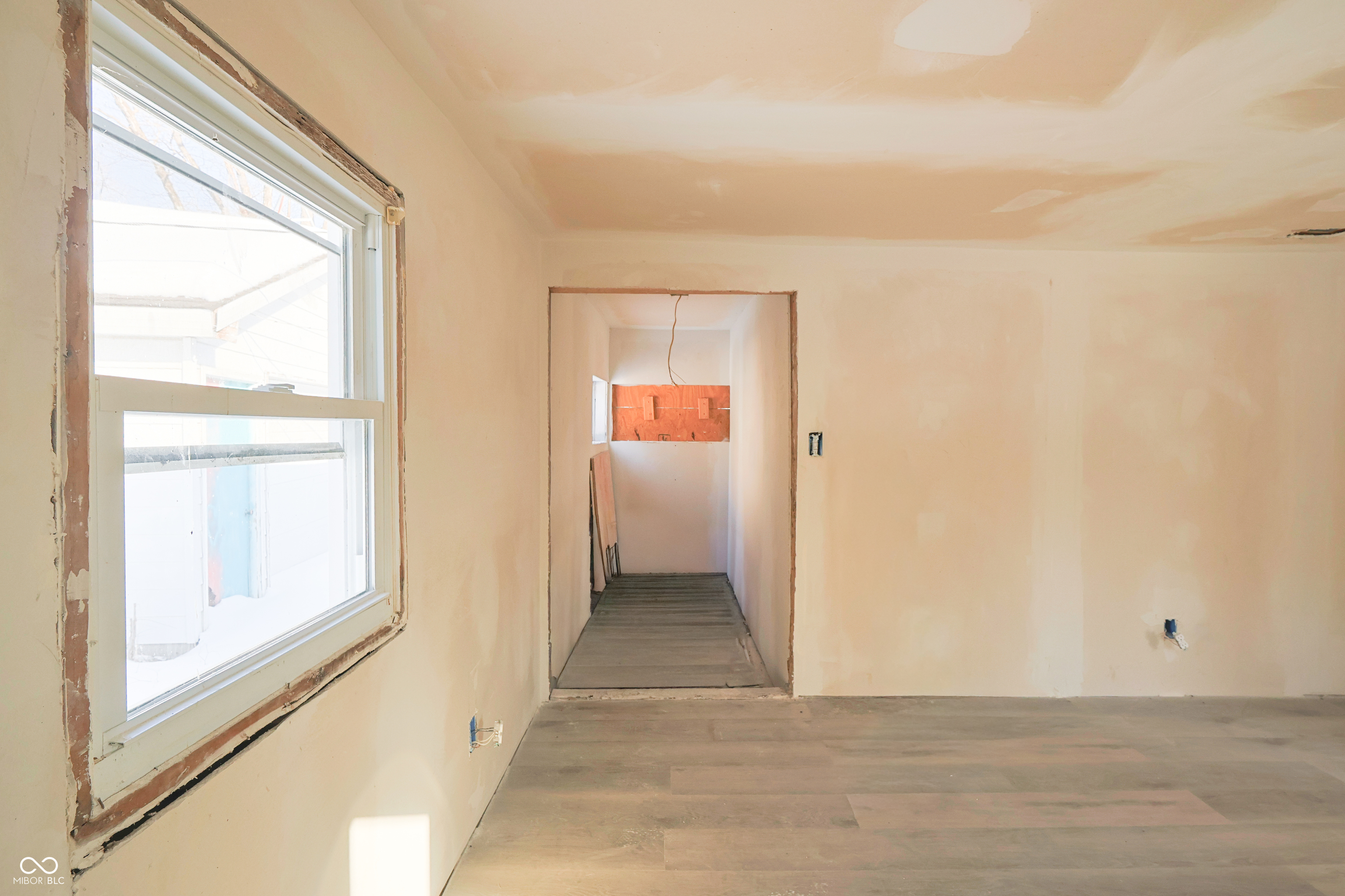 4986 Adkins Street Columbus, IN 47201 - Photo 7 of 9