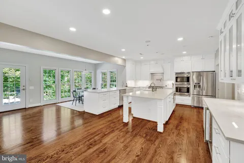 $1,850,000 | 11394 Fox Vale Glen Court, Oakton, VA 22124
