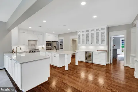 $1,850,000 | 11394 Fox Vale Glen Court, Oakton, VA 22124