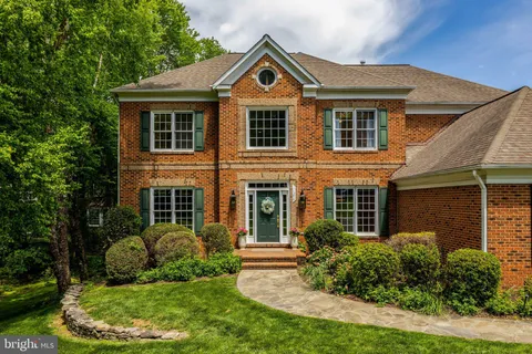 $1,850,000 | 11394 Fox Vale Glen Court, Oakton, VA 22124