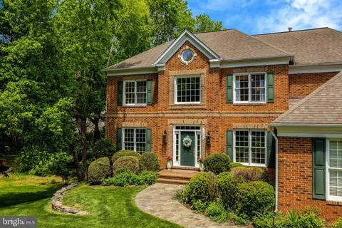 $1,850,000 | 11394 Fox Vale Glen Court, Oakton, VA 22124