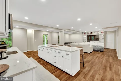 $1,850,000 | 11394 Fox Vale Glen Court, Oakton, VA 22124