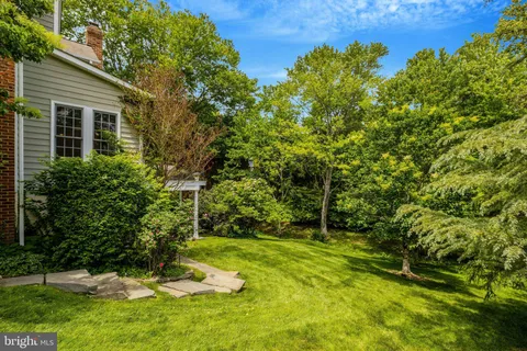 $1,850,000 | 11394 Fox Vale Glen Court, Oakton, VA 22124