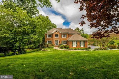 $1,850,000 | 11394 Fox Vale Glen Court, Oakton, VA 22124