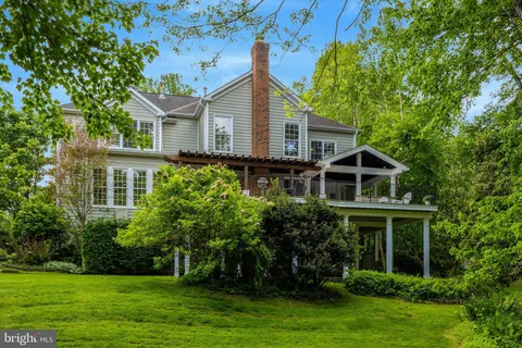 $1,850,000 | 11394 Fox Vale Glen Court, Oakton, VA 22124