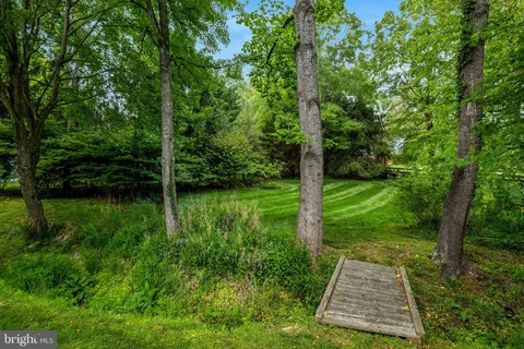 $1,850,000 | 11394 Fox Vale Glen Court, Oakton, VA 22124