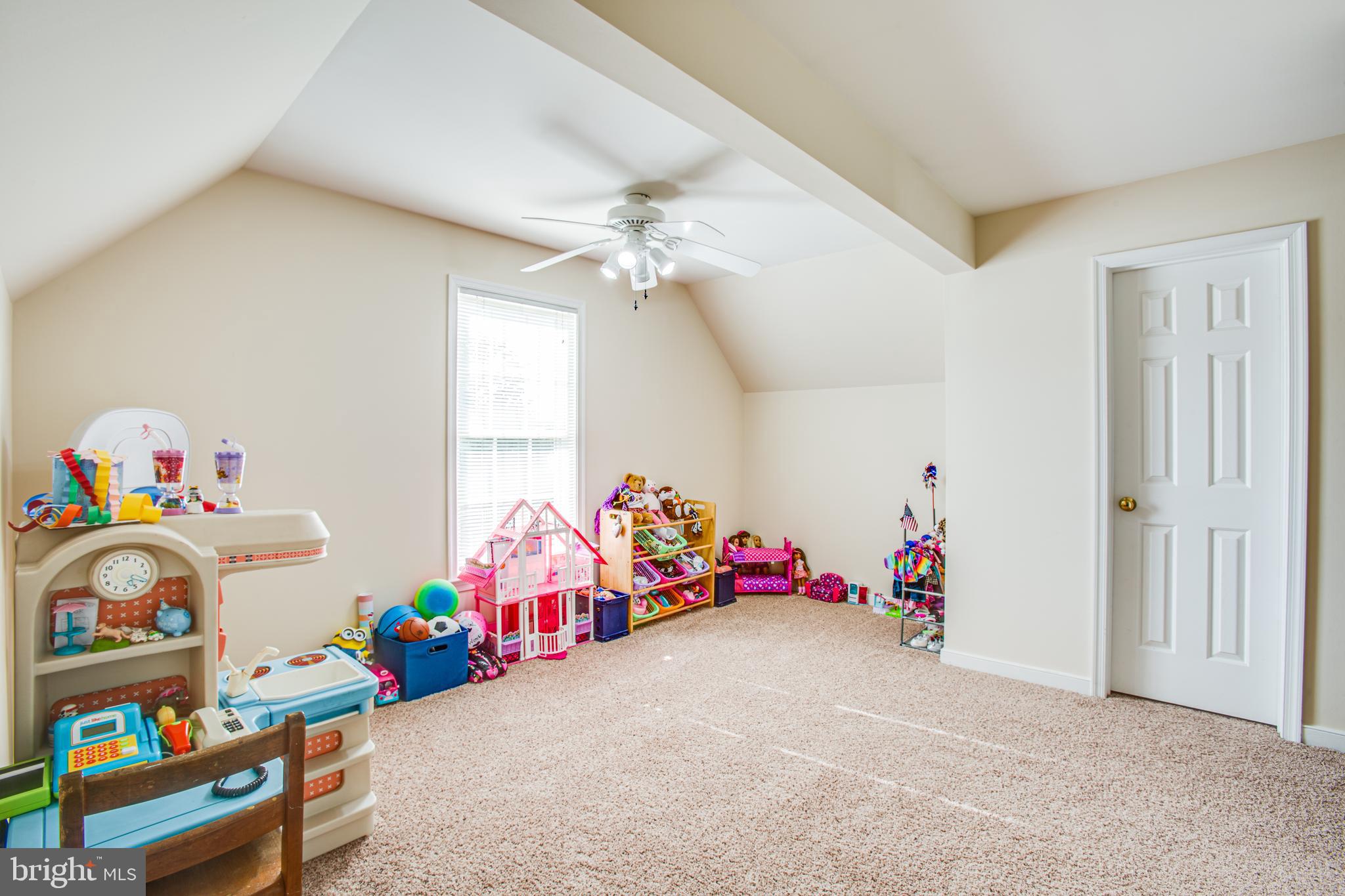 1 Riggs Road Fredericksburg, VA 22405 - Photo 30 of 55 Upper level BR #5