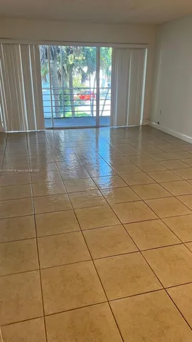 $1,850 | 4205 North University Drive, Unit 203, Sunrise, FL 33351