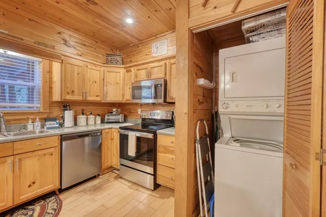 a bathroom with a sink vanity and a mirror