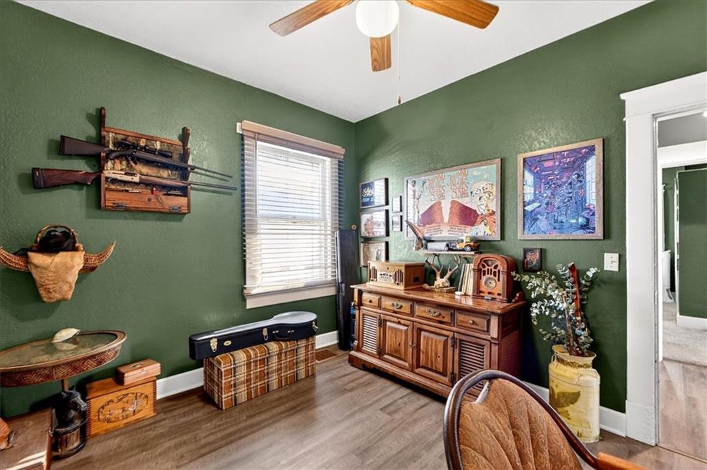 2108 Madison Street Lexington, MO 64067 - Photo 11 of 21