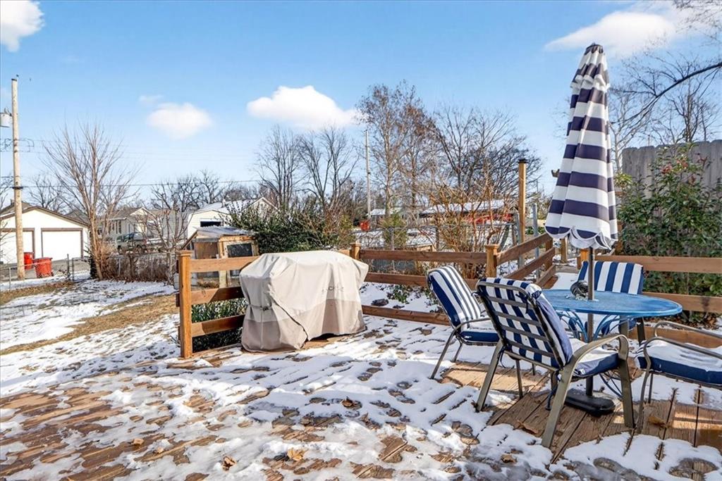 2108 Madison Street Lexington, MO 64067 - Photo 17 of 21