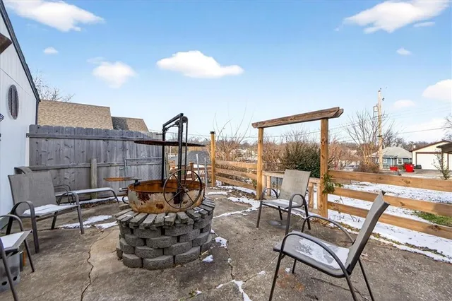 $144,000 | 2108 Madison Street, Lexington, MO 64067