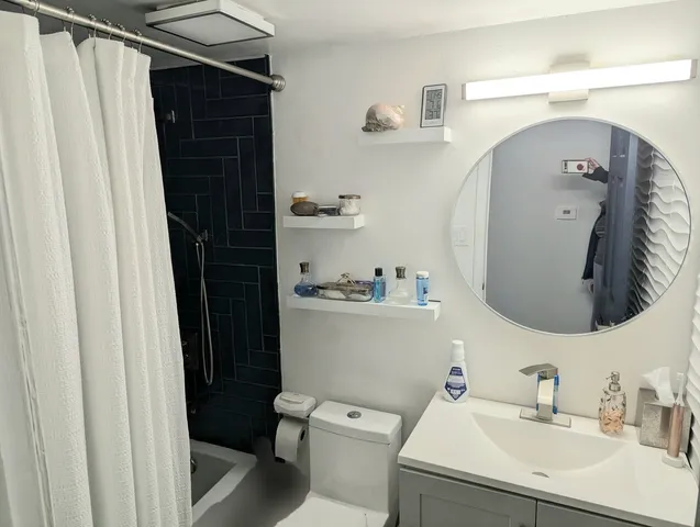 $250,000 | 448 Bridle Trail, Unit 448, Wheeling, IL 60090