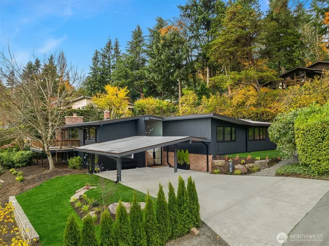 $9,500 | 4148 Boulevard Place, Mercer Island, WA 98040