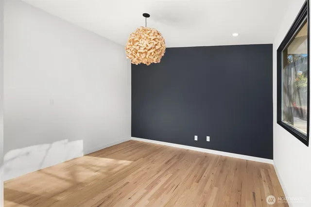 $9,500 | 4148 Boulevard Place, Mercer Island, WA 98040