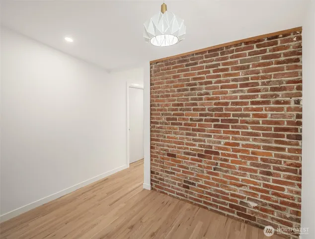 $9,500 | 4148 Boulevard Place, Mercer Island, WA 98040