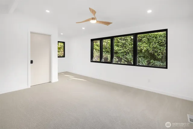 $9,500 | 4148 Boulevard Place, Mercer Island, WA 98040