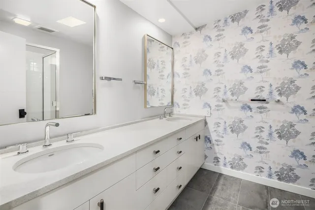 $9,500 | 4148 Boulevard Place, Mercer Island, WA 98040