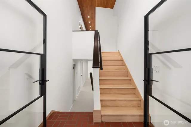 $9,500 | 4148 Boulevard Place, Mercer Island, WA 98040