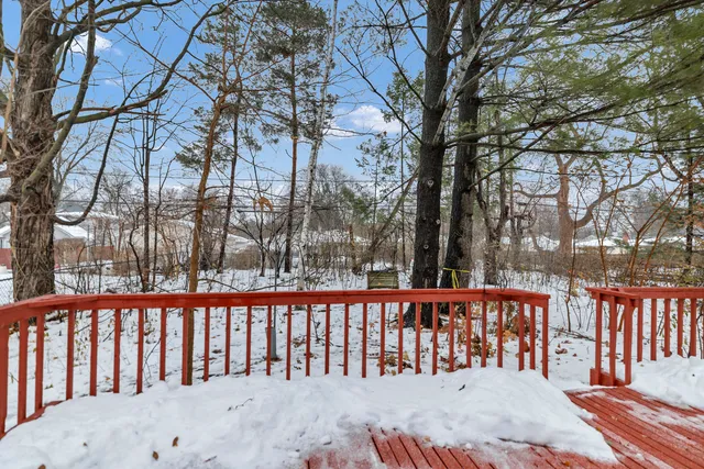 $319,900 | 2202 Eastman Street, Rolling Meadows, IL 60008