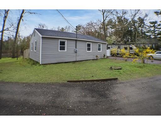 27 Amesbury Road Exeter, NH 03833 - Photo 8 of 19