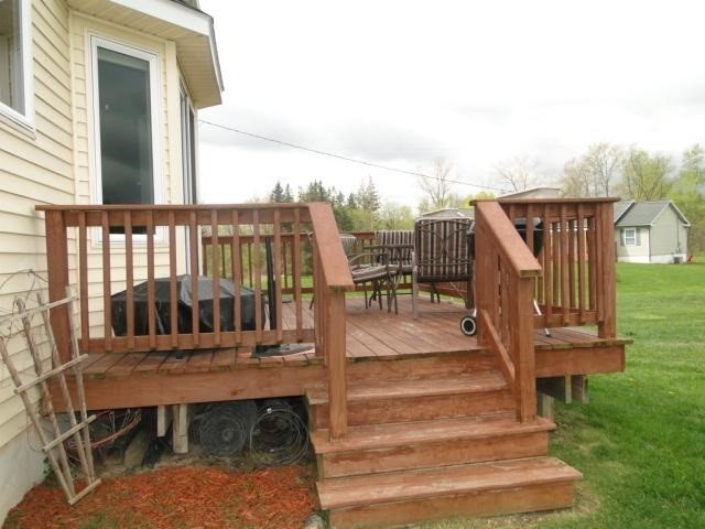 3068 West Cook Road Grand Blanc, MI 48439 - Photo 20 of 20 Deck