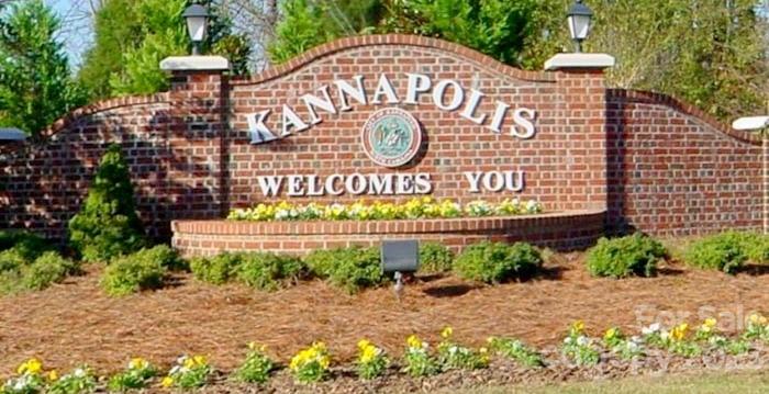 507 Cook Street Kannapolis, NC 28083 - Photo 36 of 38 a sign on the side of a building