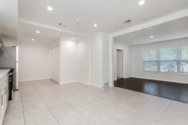 $2,495 | 3928 Valley Ridge Road, Dallas, TX 75220