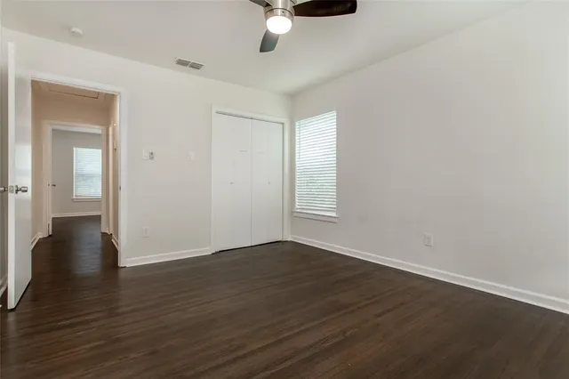 $2,495 | 3928 Valley Ridge Road, Dallas, TX 75220