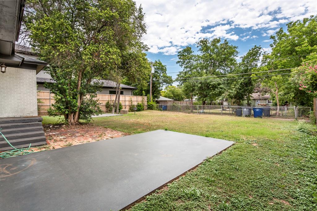 3928 Valley Ridge Road Dallas, TX 75220 - Photo 26 of 28