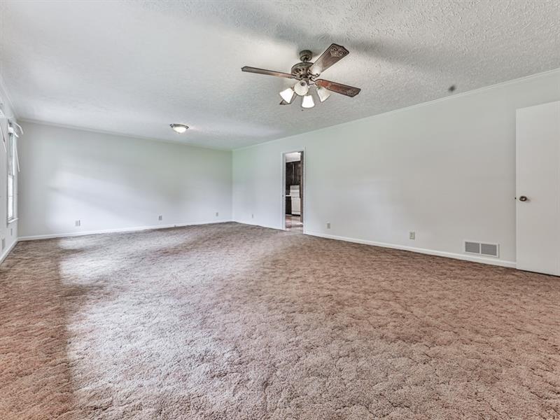 10381 East Cherokee Drive Canton, GA 30115 - Photo 7 of 33