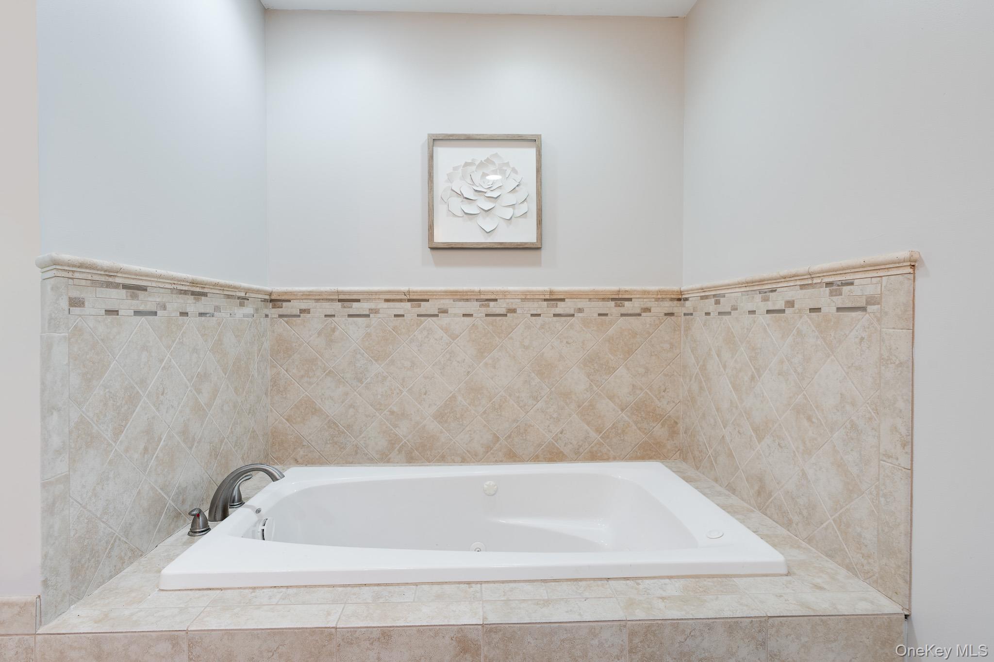 112 Pleasantview Road Pleasant Valley, NY 12569 - Photo 22 of 30 Full bath with a garden tub