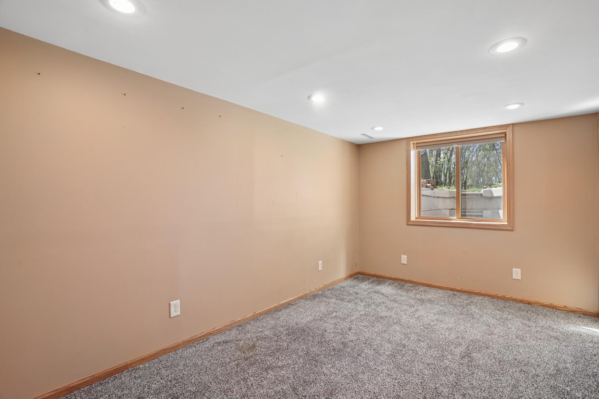 921 South Meadow Road Litchfield, MN 55355 - Photo 23 of 41