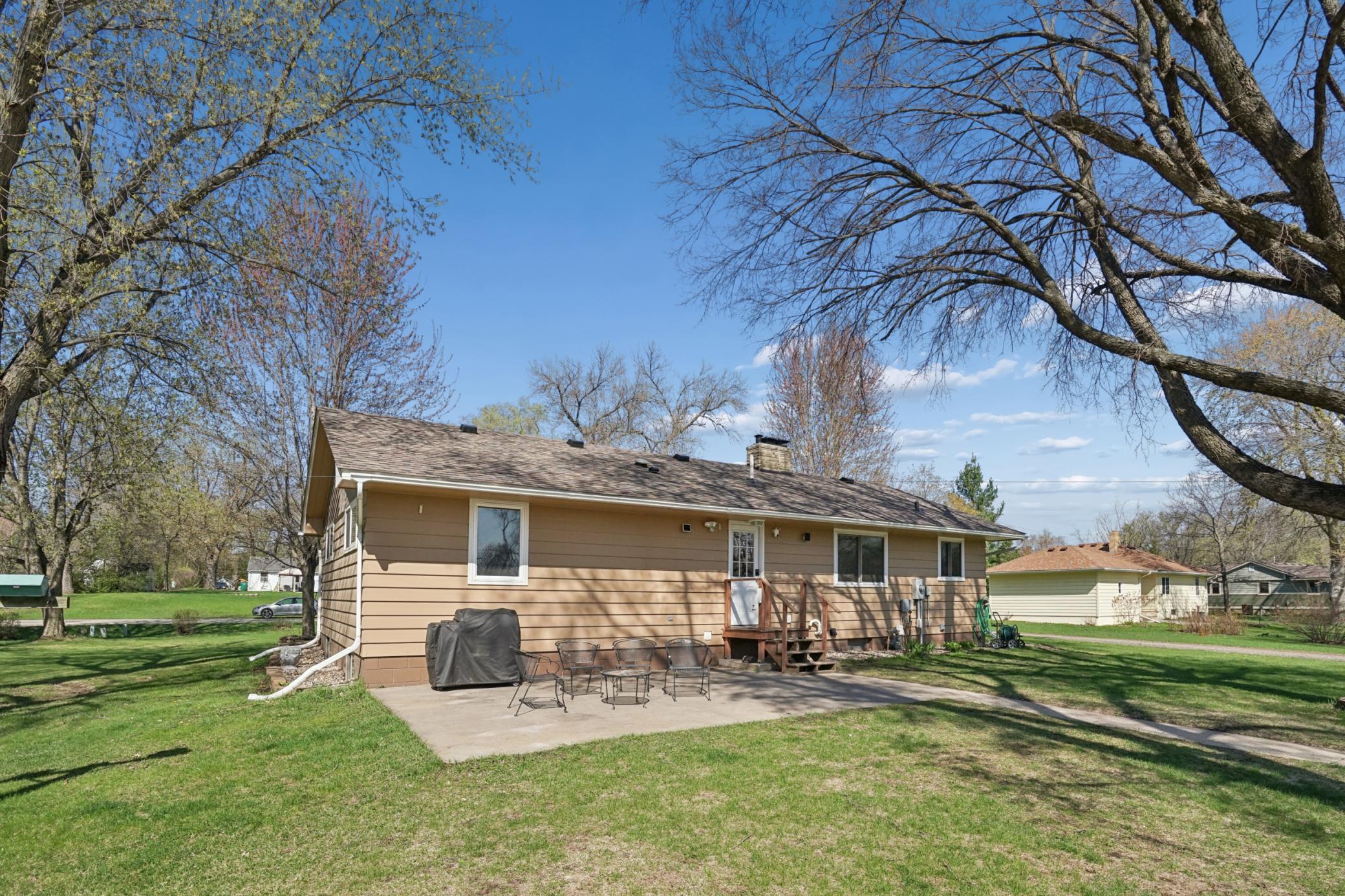 921 South Meadow Road Litchfield, MN 55355 - Photo 36 of 41