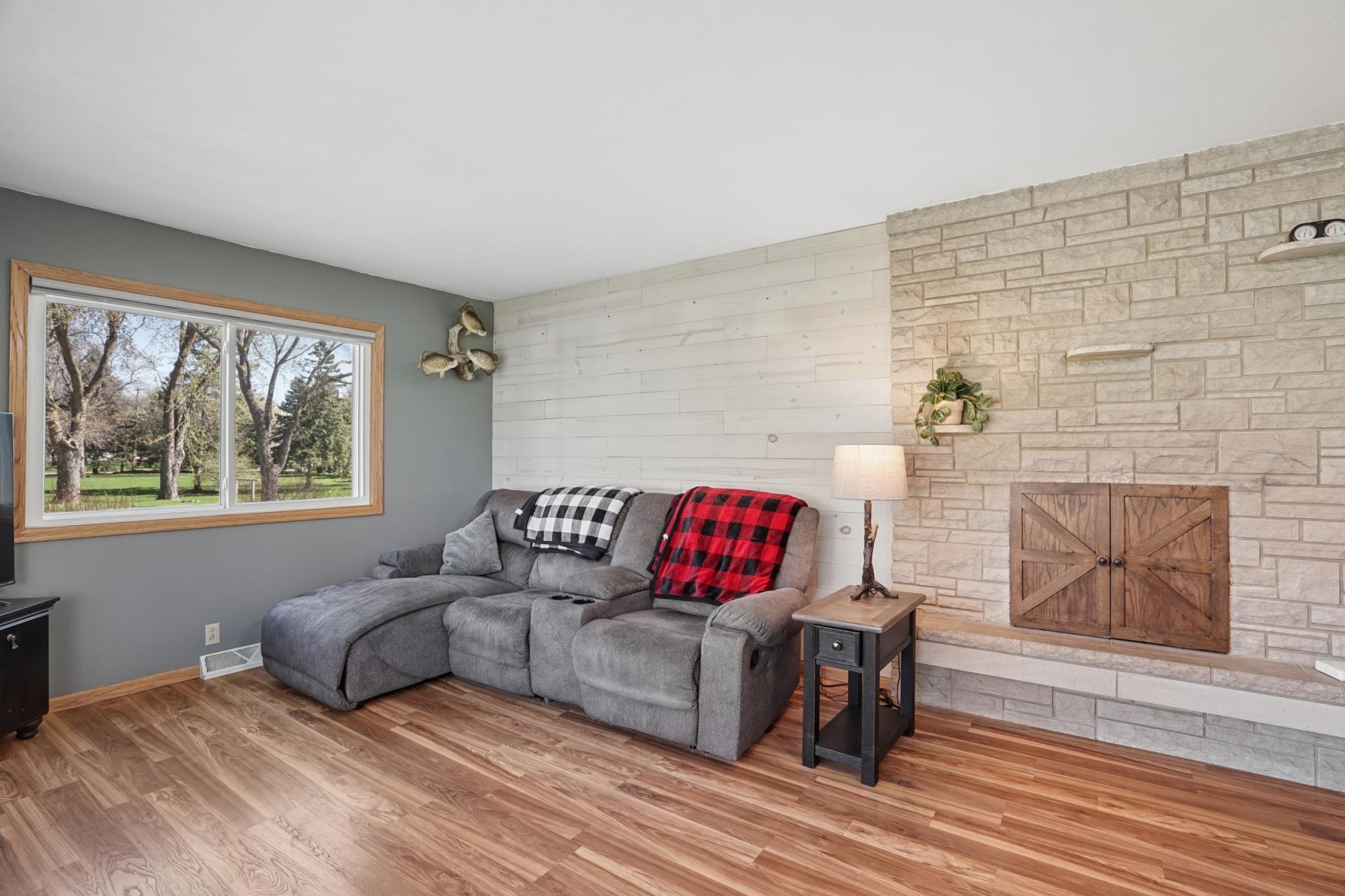 921 South Meadow Road Litchfield, MN 55355 - Photo 4 of 41